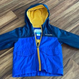 Columbia size 2T fleece lined spring jacket